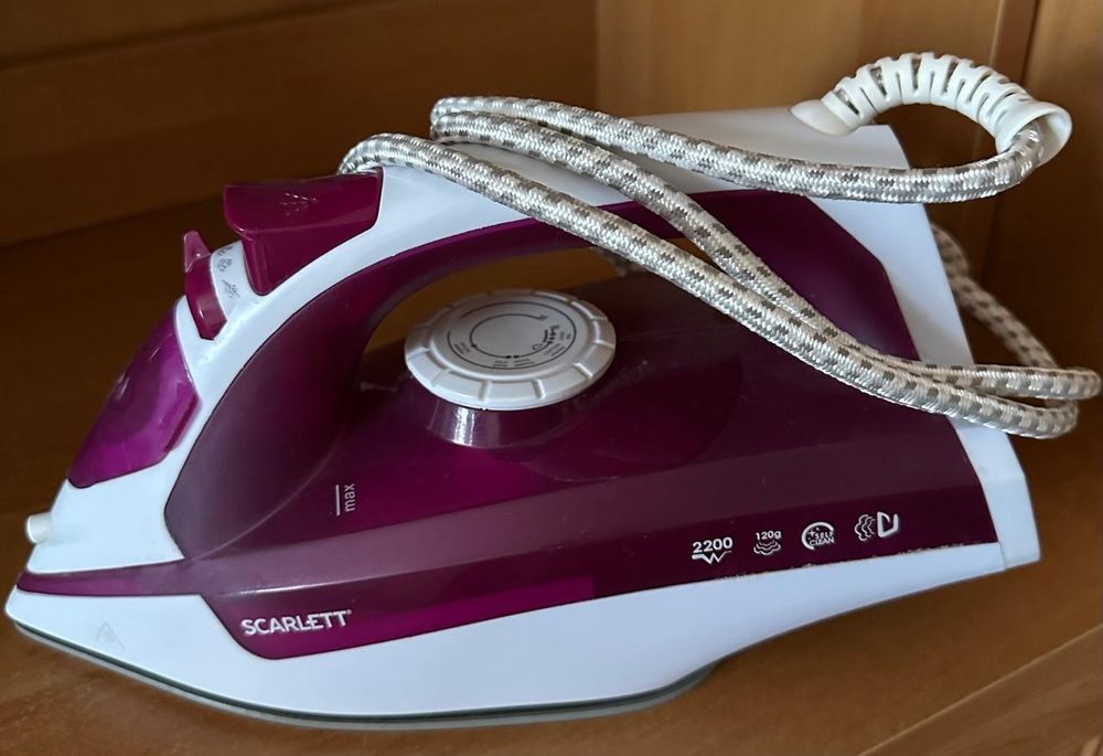 Продам паровой утюг