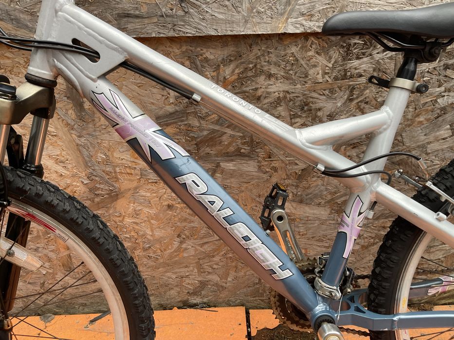 Bicicleta raleigh frana pe dosc rori26” cadru aluminiu