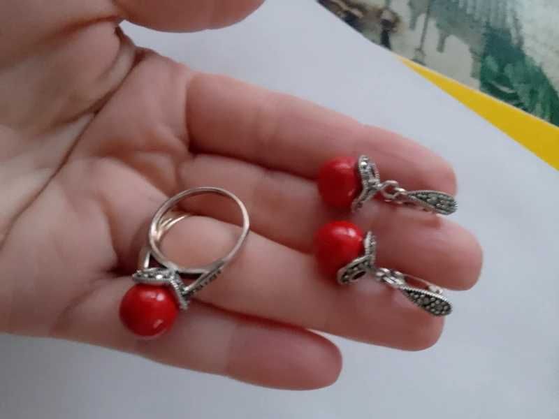Set de argint si coral rosu