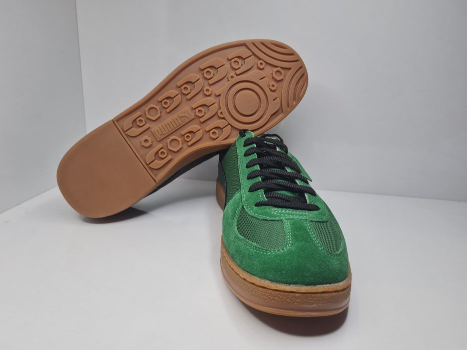 Кецове Puma Super Team OG

Чисто нови с кутия 

Размер 43 стелка 28 см