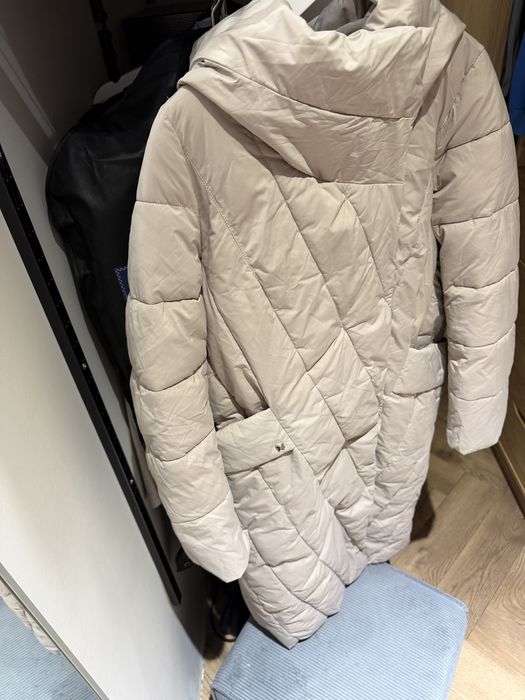 Продам зимнюю куртку