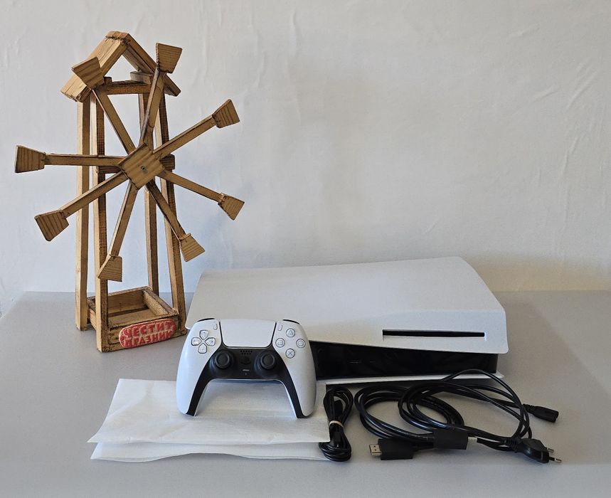 Конзола Sony Playstation 5 Disc, CF-1016A, 825GB, 1 джойстик