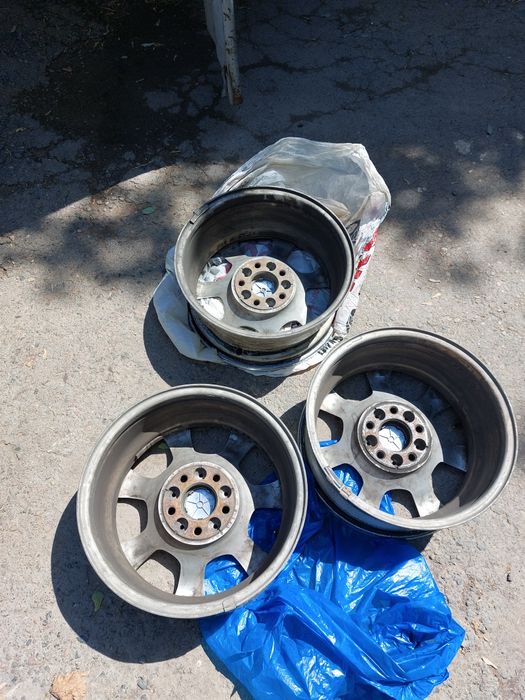 Продам ТРИ диска на BMW R16.