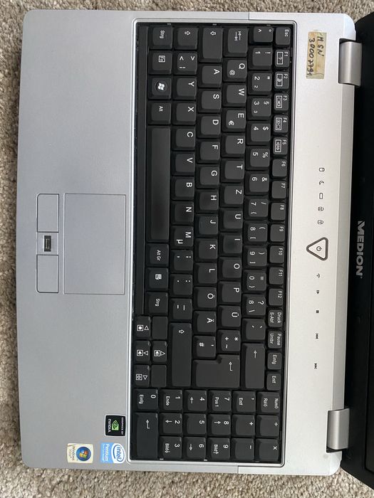 Laptop Medion WIM21
