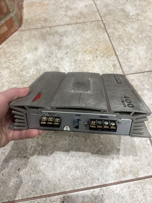 Difuzoare Audison AP4 ,Condensator Auto  HIFONICS,Statie Auto Megavox