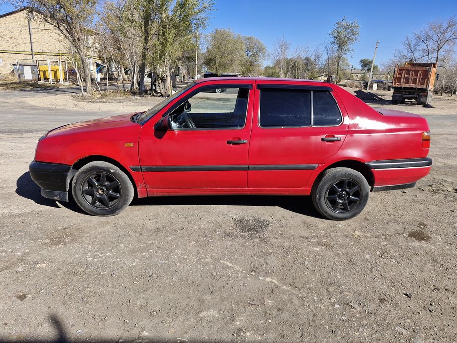 Продам Volkswagen Vento