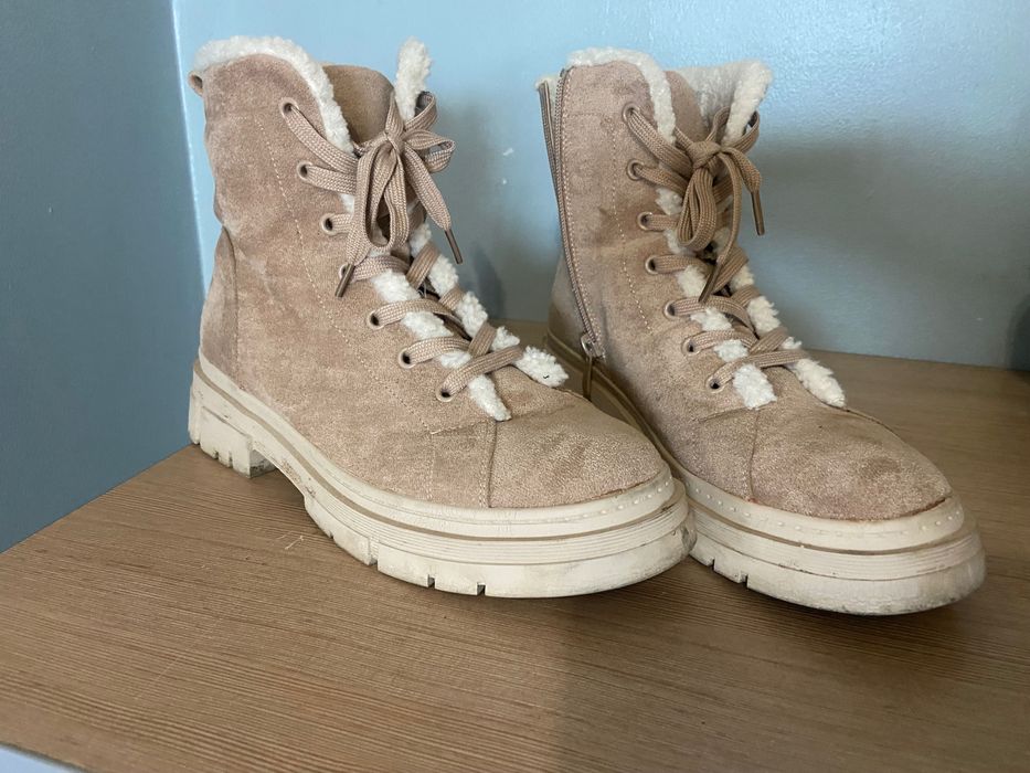 Дамски топли зимни боти