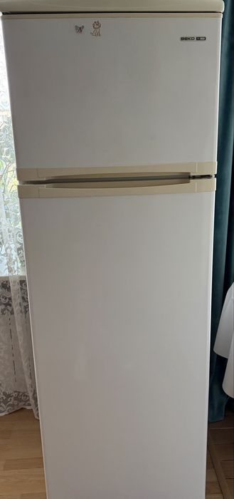 Холодильник beko