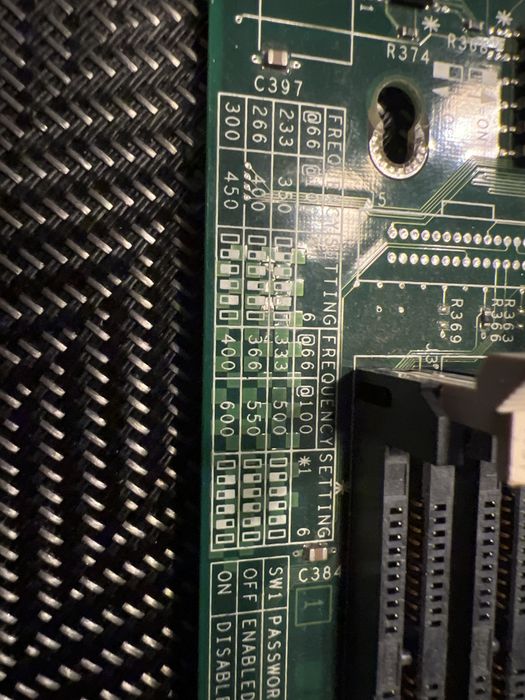 Placa de baza defecta Compaq DeskPro EN Series cpu slot1