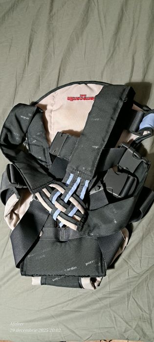 Port bebe  Pierre Cardin