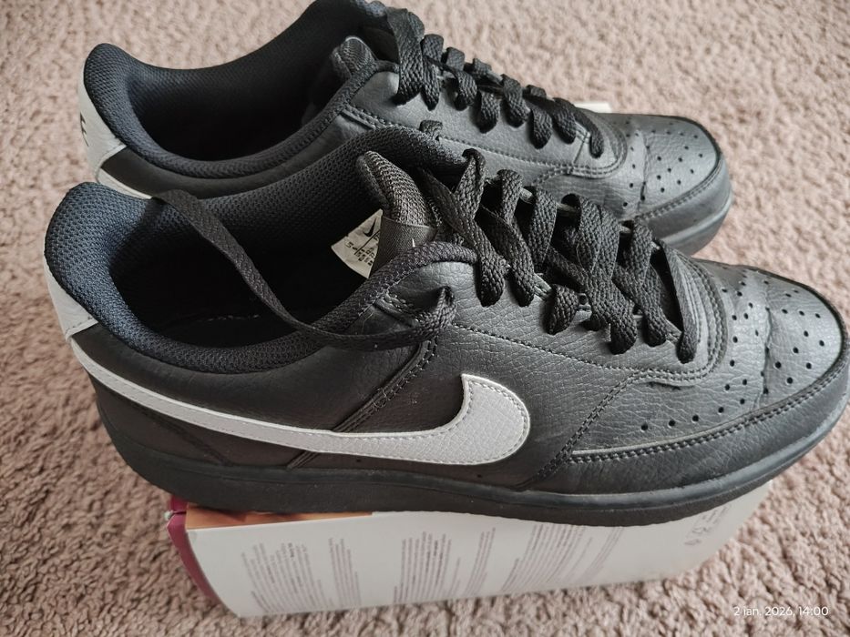 Vând Pantofi Nike