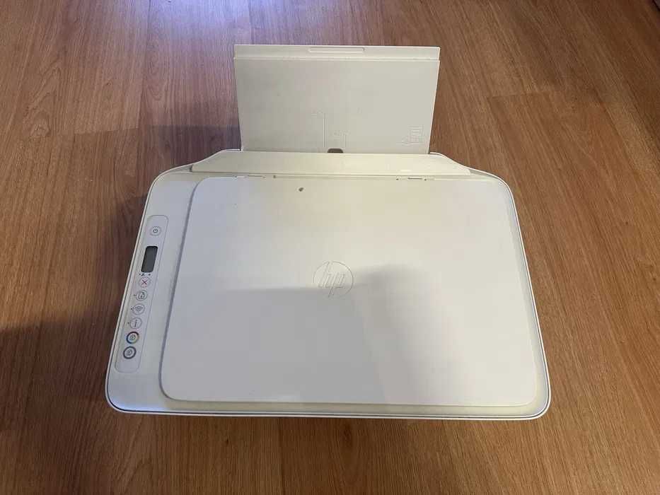 HP Deskjet 2710e