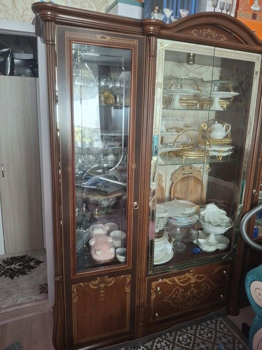 Продам стенку самовывоз