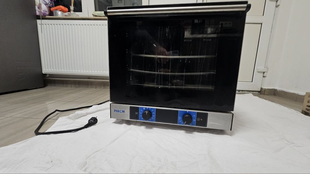 Vând cuptor electrionic