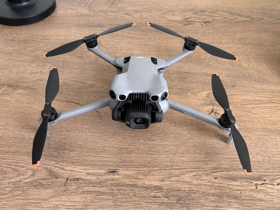 Drona DJI MINI 5 PRO impecabila
