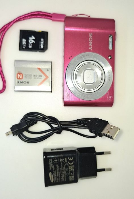 Sony Cyber-shot DSC-W810 (Розов) – Компактен дигитален фотоапарат, камера. Пълен комплект и състояние КАТО НОВО