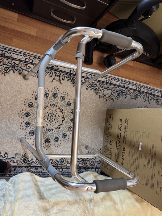 Шагающие ходунки