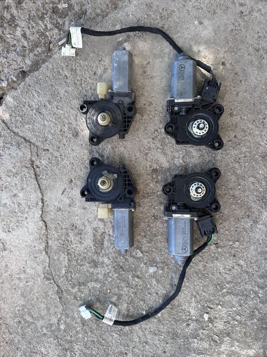 Стъклоповдигачи Mercedes C200/C220/C270 W203 2003Година