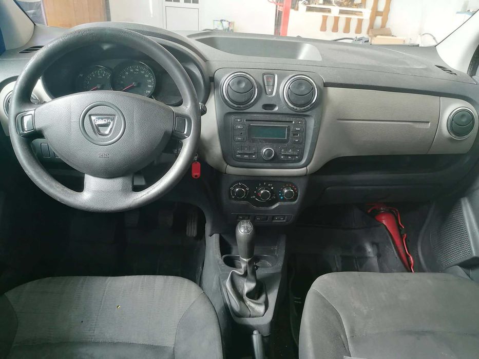 DACIA Lodgy 2014 — imagine 3