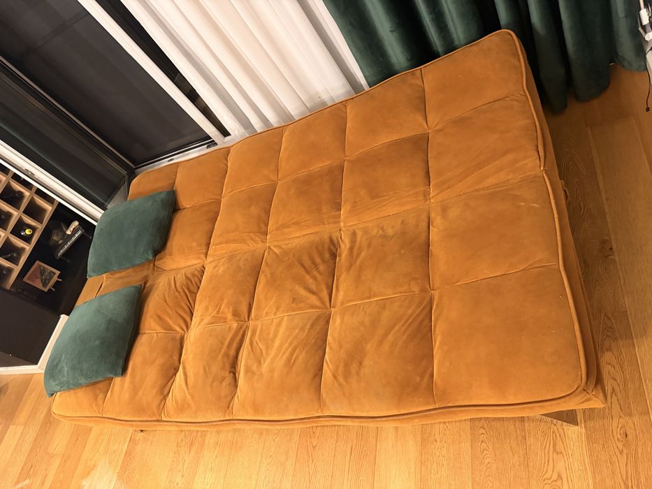 Vand canapea extensibila caramizie