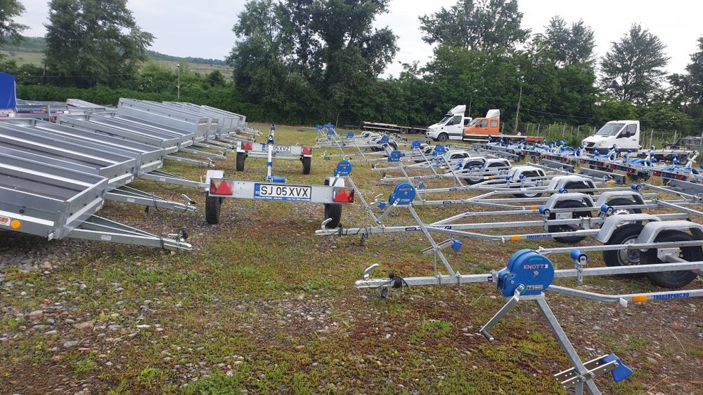 Vand Peridoc 4m si 5 m 450 kg in București