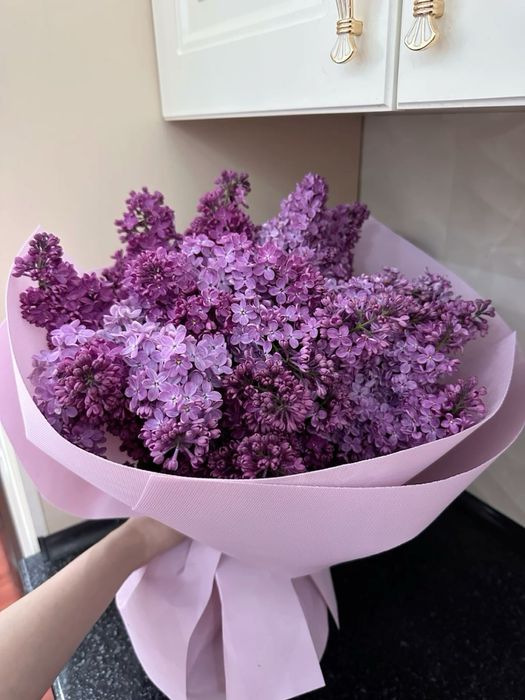 Продам букет сирени