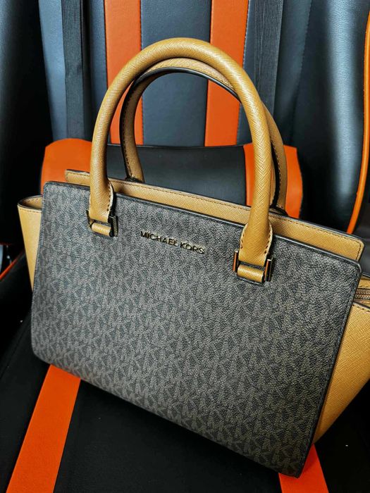 Оригинална чанта Michael Kors – отлично състояние