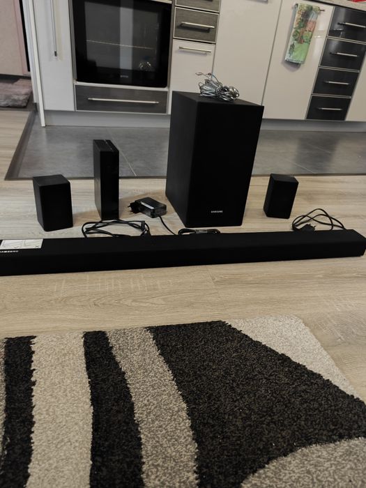 Soundbar Samsung HW-R470, 4.1, 240W, Wireless, Dolby,