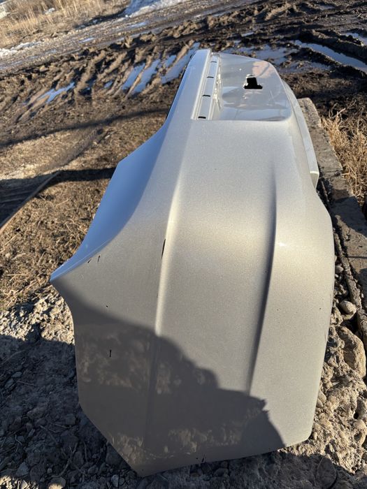 Продам задний бампер шевроле / равон р4