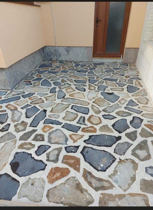 Pavaje din piatra decorativa naturala