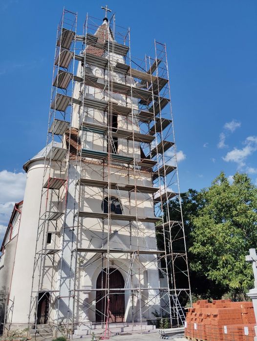 Închiriez schela metalica,  popi metalici reglabili,  panouri doka,