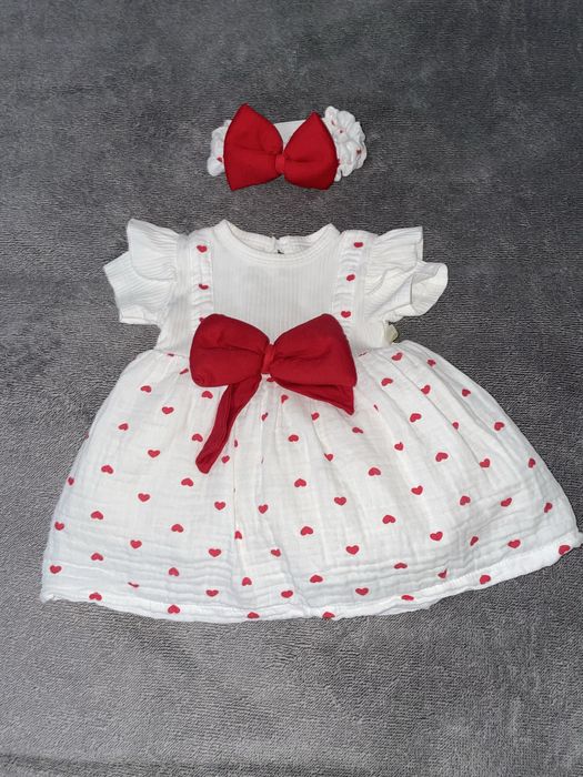 Продам платюшко с повязкой на 3-6мес.