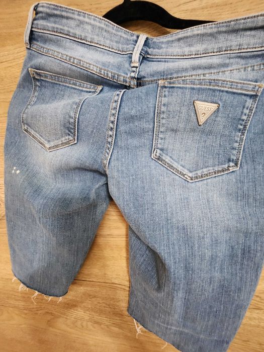 Разпродажба на  дънки Dsquared, Calvin Klein, Guess, Naf naf