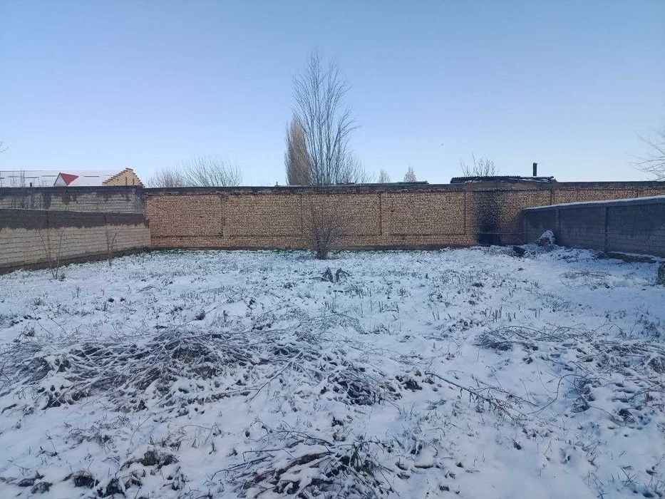 Yer uchastok sotiladi