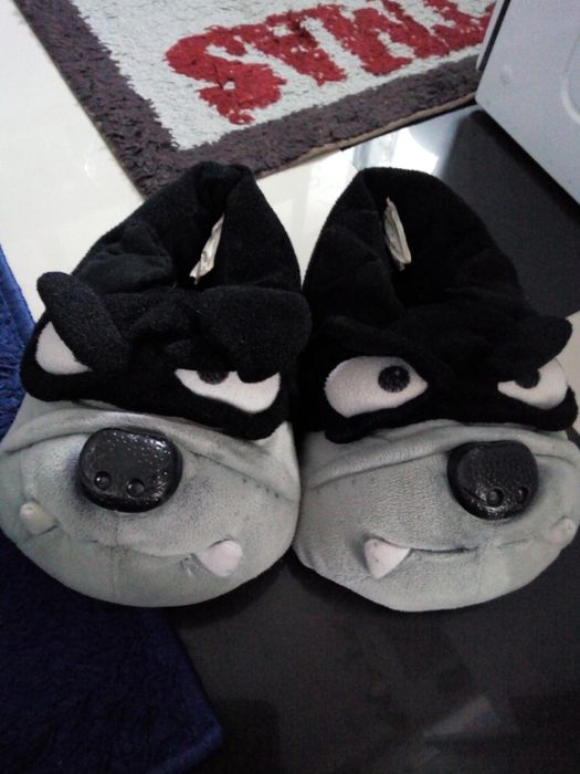 Нови  пантофи: булдог 38-39, мечета 40 -41
