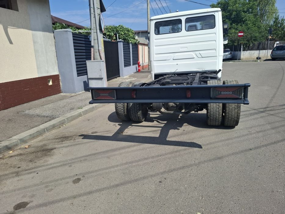 MERCEDES-BENZ Vario 2002 — imagine 2
