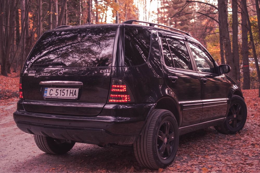 Мерцедес МЛ 270 CDI 2005г