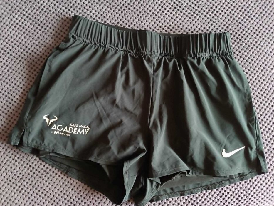 Дамски къси панталони Nike
