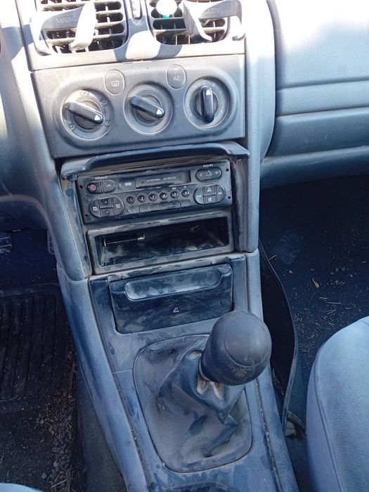 Renault Laguna 1.8 бензин 97 година