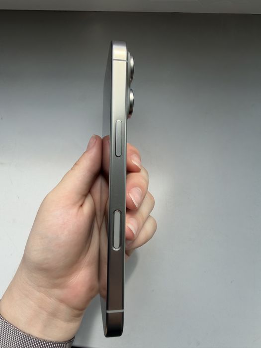 iPhone 16 pro айфон 16 про на 128гб