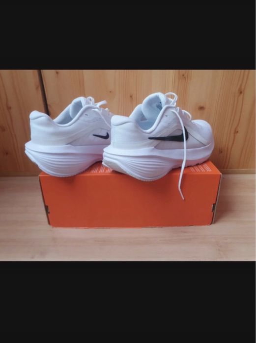Adidasi nike marimea 44
