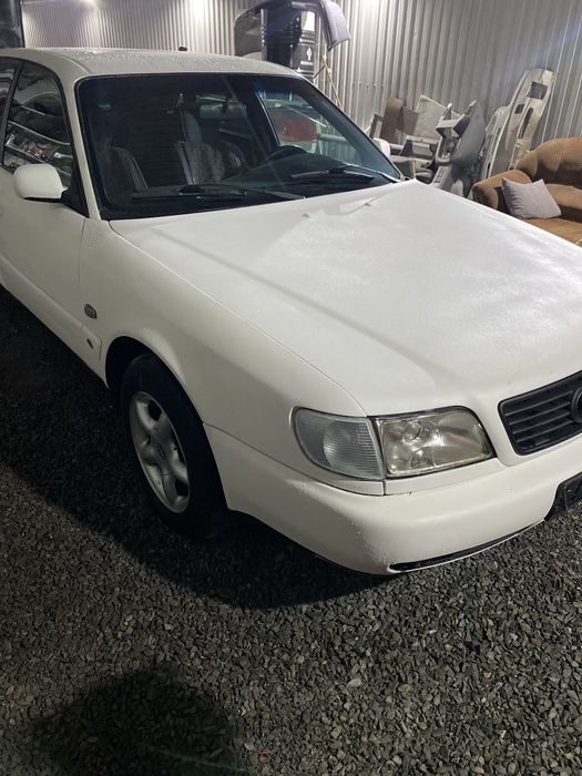 Audi A6C4 2.0 моновпрыск