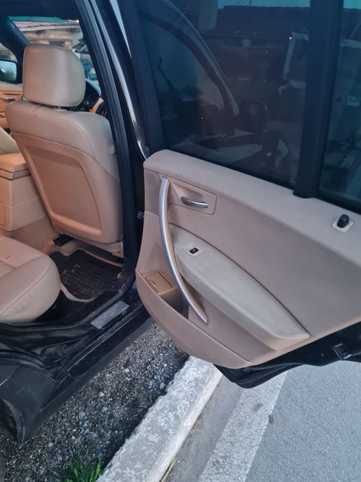 BMW × 3 .3.000куб.