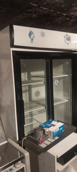 Хладилни витрини