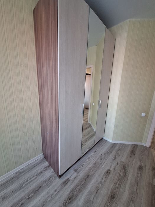 Продам не дорого  шкаф