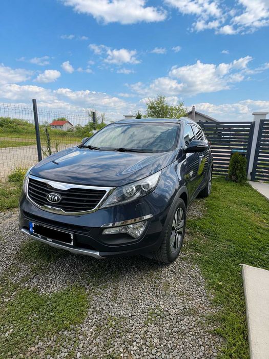 Kia Sportage 2.0 CRDi 184 CP AWD Premium | Trapa Panoramica | Piele | Camera | 4x4 AWD