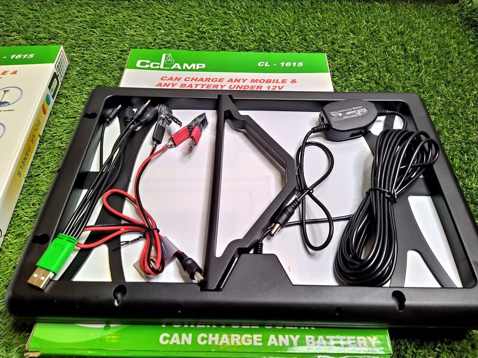 Panou solar portabil pentru incarcare dispozitive sau acumulatori 15W