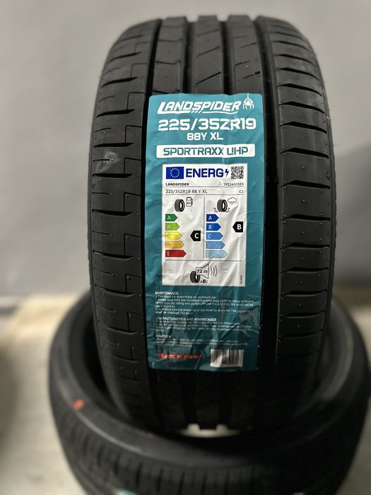 Нови летни гуми LANDSPIDER UHP 225/35R19 88Y XL НОВ DOT БОРД 2253519