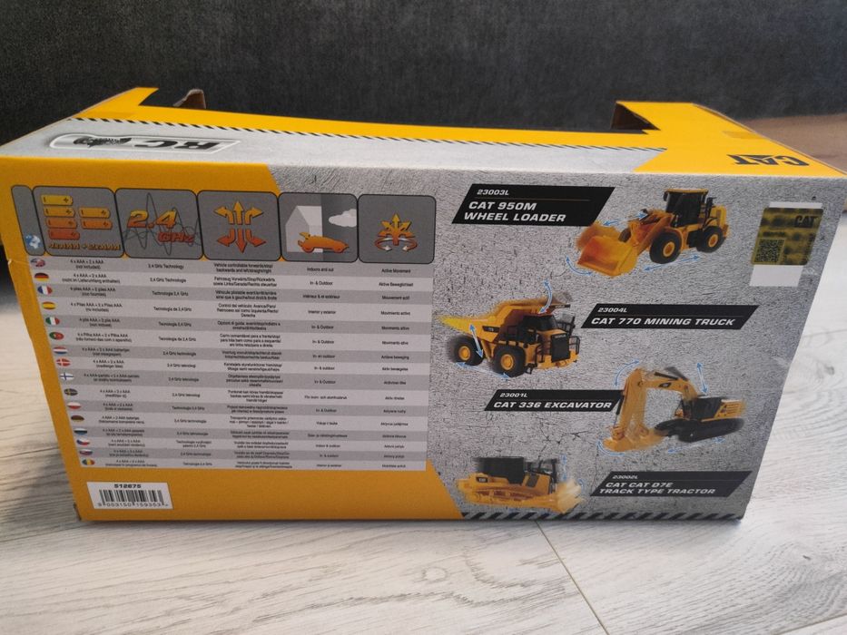 Camion de minerit Carrera CAT 770 cu telecomanda