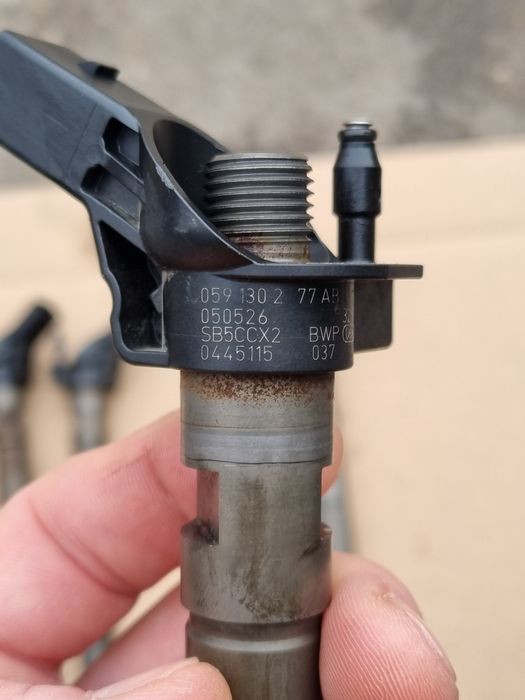 Injector injectoare 3.0 tdi diesel BKN Audi A4 A6 A8 Touareg vw 204cp